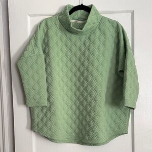 TNuck Sport Quilted Sage Green Pullover Sweatshirt